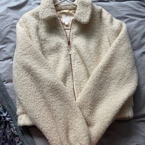 Lauren Conrad Sherpa Jacket. Cream. Size large. Never worn.